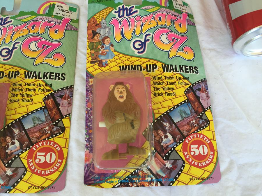 The Wizard Of Oz Wind-Up Walker Multi Toys Corp New On Card 1988 [Photo 6]