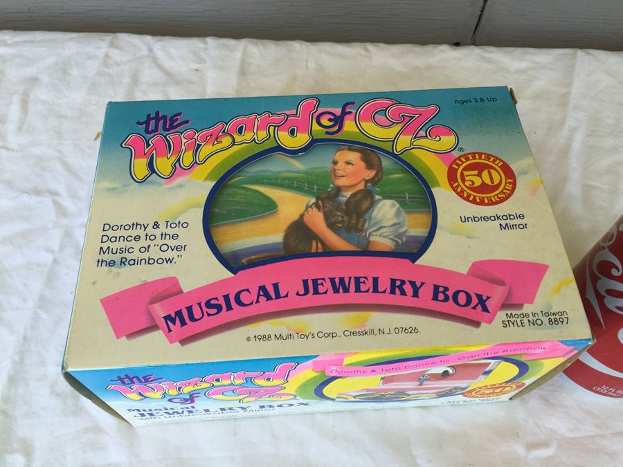 The Wizard Of Oz Musical Jewelry Box Multi Toys Corp 1988 New In Box  [Photo 4]