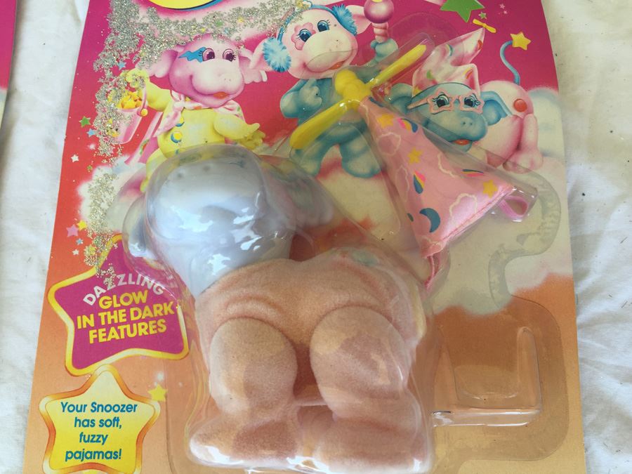 Moon Dreamers Figurines Glow In The Dark Hasbro 1986 New On Card [Photo 3]