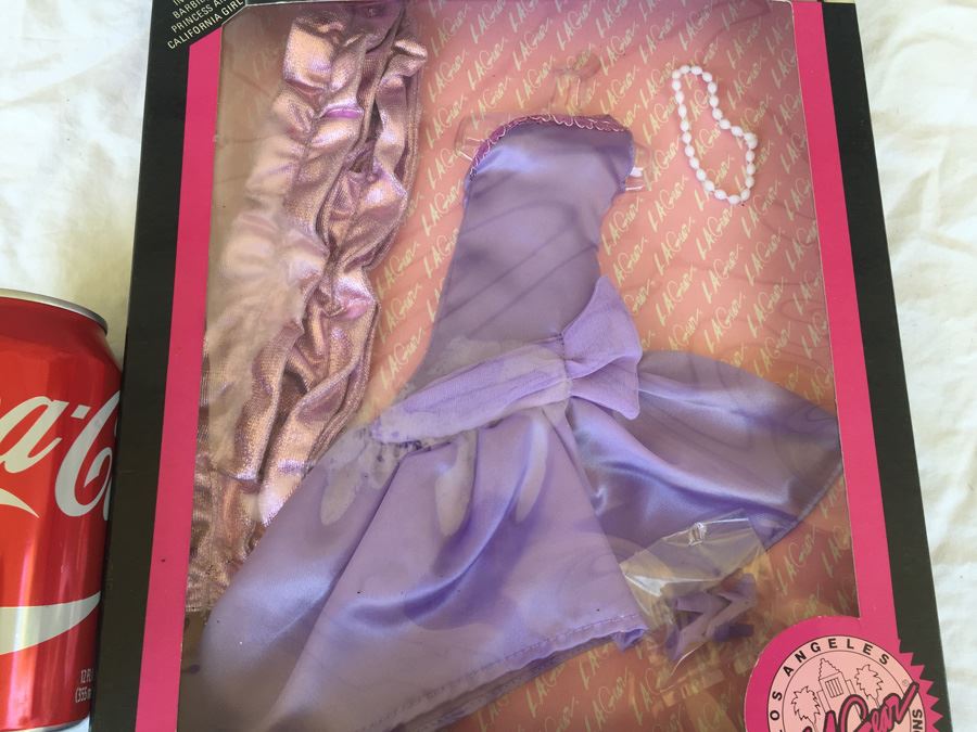L.A. Gear Boutique Fashions 11 1/2' Doll Clothes New In Box 1985 [Photo 2]