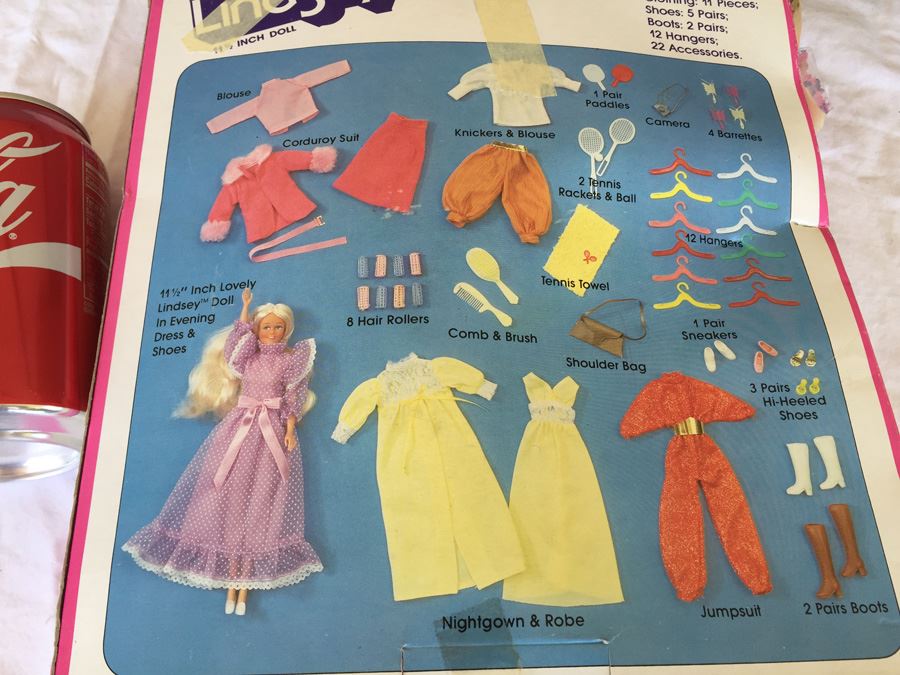 Lovely Lindsey 11 1/2' Doll 60 Piece Action Doll Play Set Sears New In Damaged Box [Photo 9]
