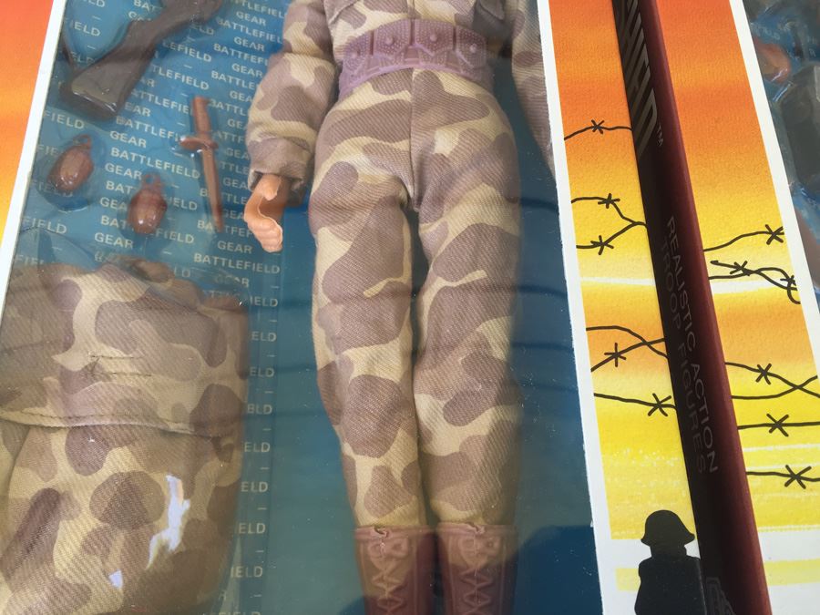 Desert Shield Realistic Action Troop Figures By Eugene 1991 New In Box [Photo 9]