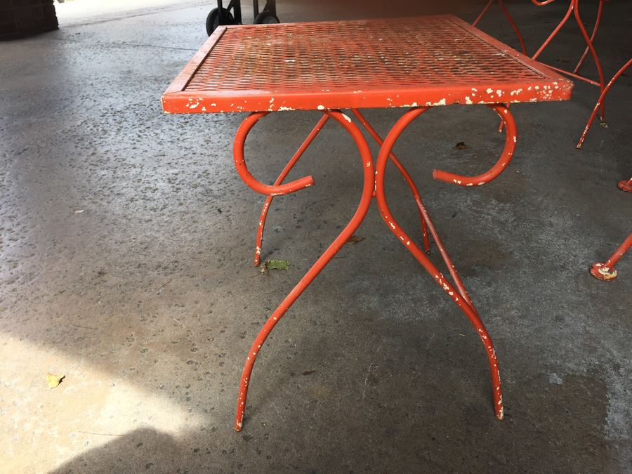 Vintage Orange Wrought Iron Outdoor Patio Chairs With Nesting Tables [Photo 8]