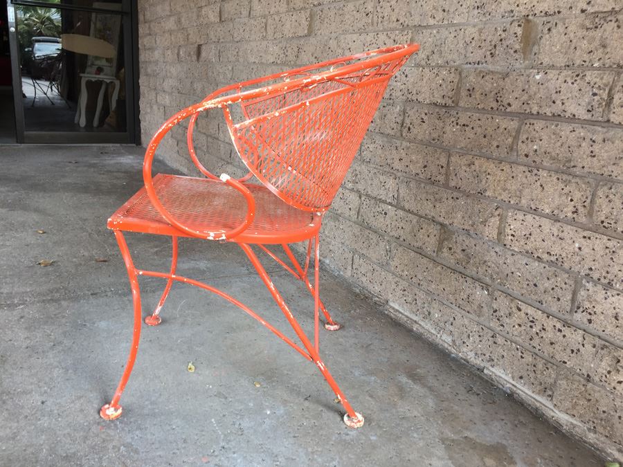 Vintage Orange Wrought Iron Outdoor Patio Chairs With Nesting Tables [Photo 13]