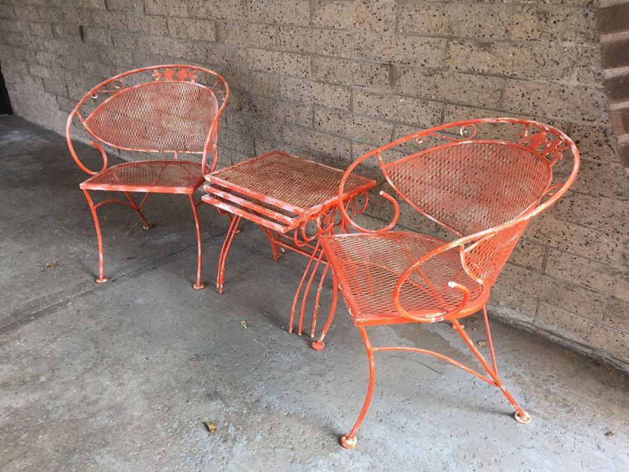 Vintage Orange Wrought Iron Outdoor Patio Chairs With Nesting Tables [Photo 4]