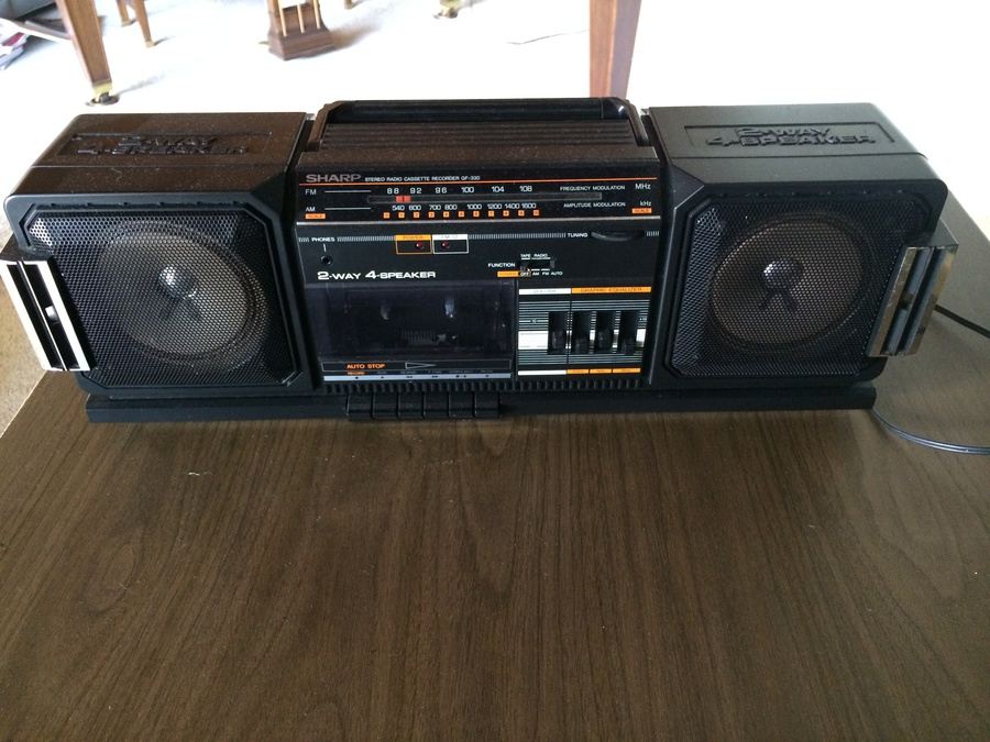 Sharp Boombox [Photo 1]