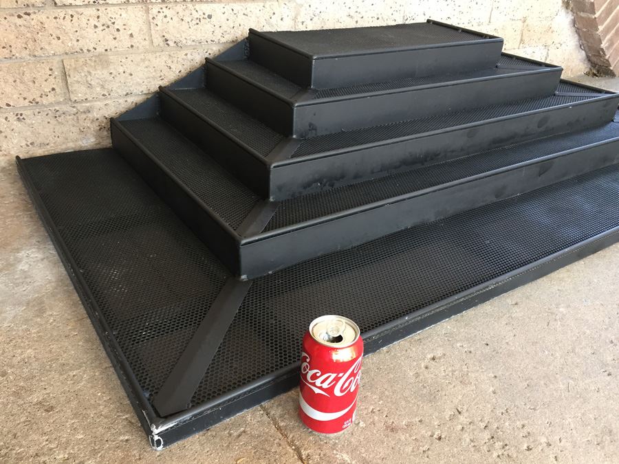 Tiered Aluminum Display Fixture Painted Black Great For Store Display Or Tiered Plant Display [Photo 2]