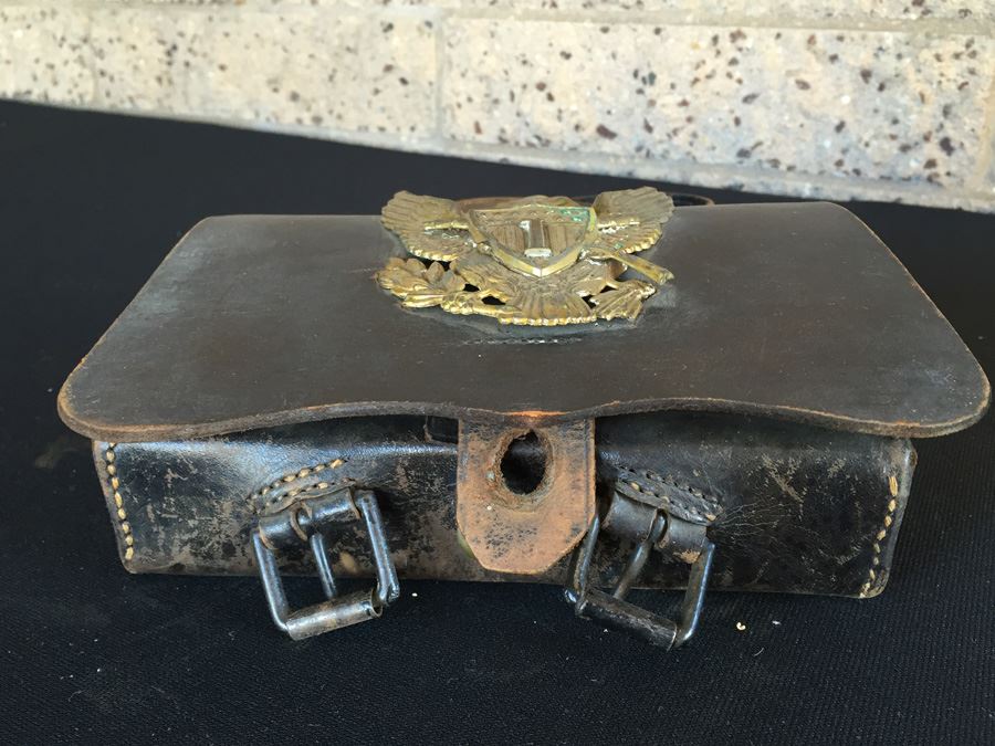 Antique Military Leather Pouch Cartridge Box Maker “WILKINSON & CUMMINGS, SPRINGFIELD, MASS.' With Brass U.S. Military Eagle Emblem Museum Piece [Photo 8]