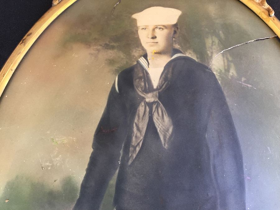 Old Metal Oval Picture Frame With Painted Eagle Emblem And Vintage Colored U.S. Navy Sailor's Portrait Photograph [Photo 9]