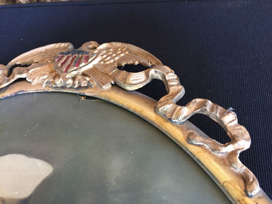 Old Metal Oval Picture Frame With Painted Eagle Emblem And Vintage Colored U.S. Navy Sailor's Portrait Photograph [Photo 6]