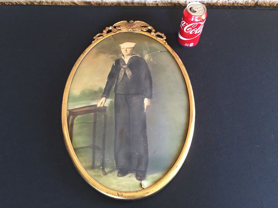 Old Metal Oval Picture Frame With Painted Eagle Emblem And Vintage Colored U.S. Navy Sailor's Portrait Photograph [Photo 5]