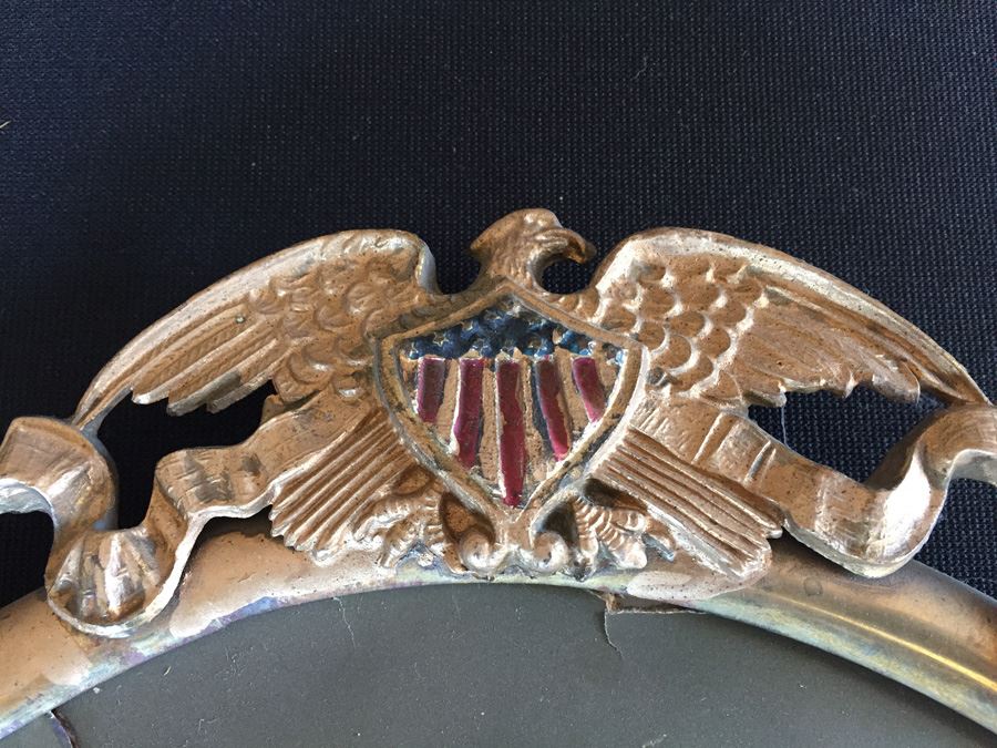 Old Metal Oval Picture Frame With Painted Eagle Emblem And Vintage Colored U.S. Navy Sailor's Portrait Photograph [Photo 2]