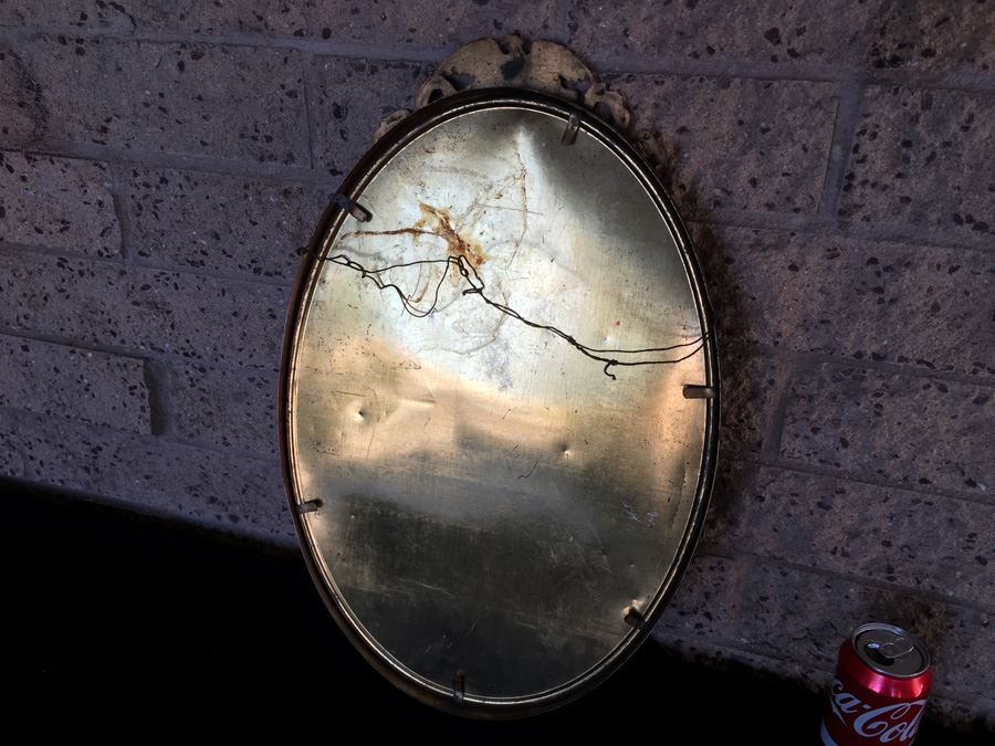 Old Metal Oval Picture Frame With Painted Eagle Emblem And Vintage Colored U.S. Navy Sailor's Portrait Photograph [Photo 12]