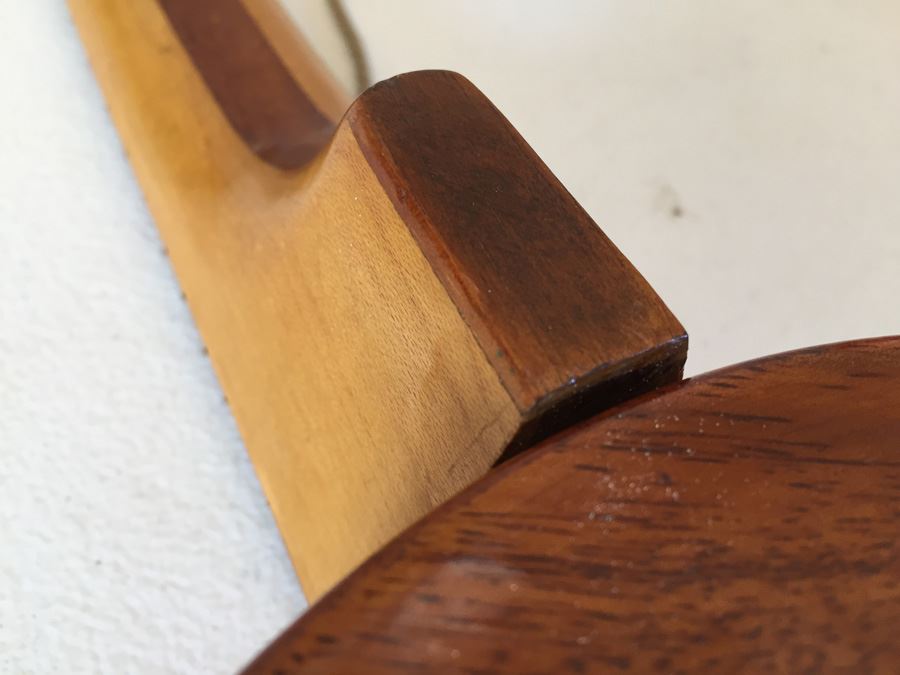 Vintage Probably 1920's Ukulele With Case And Rope Strap [Photo 19]