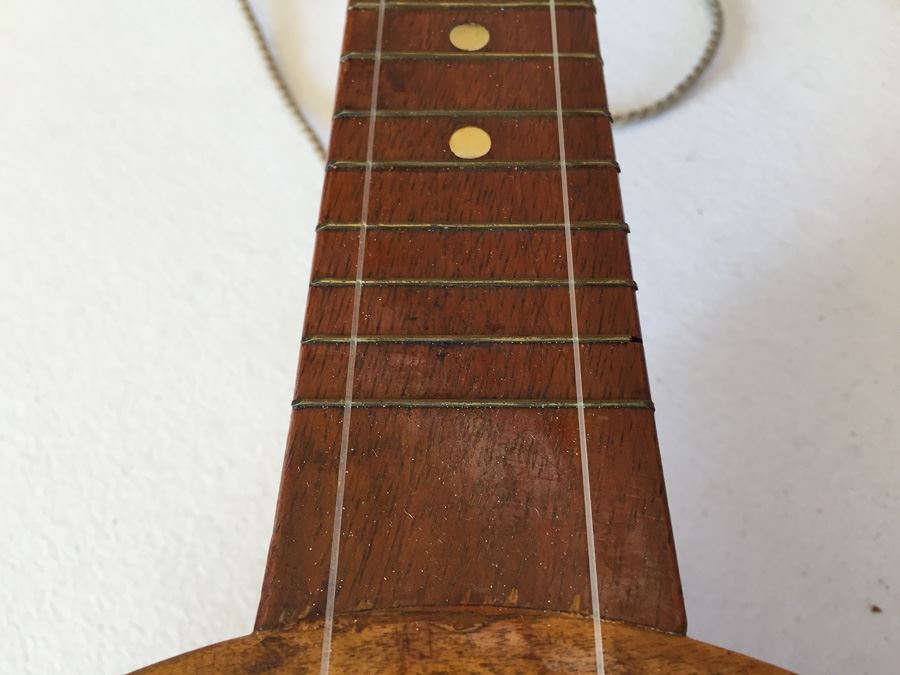 Vintage Probably 1920's Ukulele With Case And Rope Strap [Photo 14]