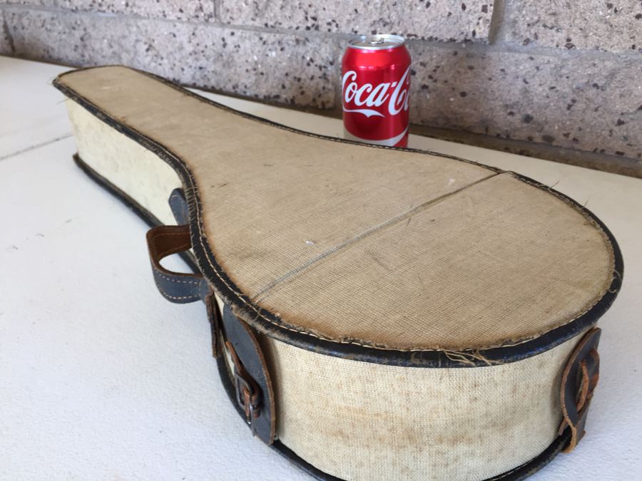 Vintage Probably 1920's Ukulele With Case And Rope Strap [Photo 7]