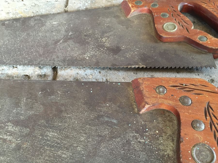 Pair Of Vintage Henry Disston & Sons Saws [Photo 10]