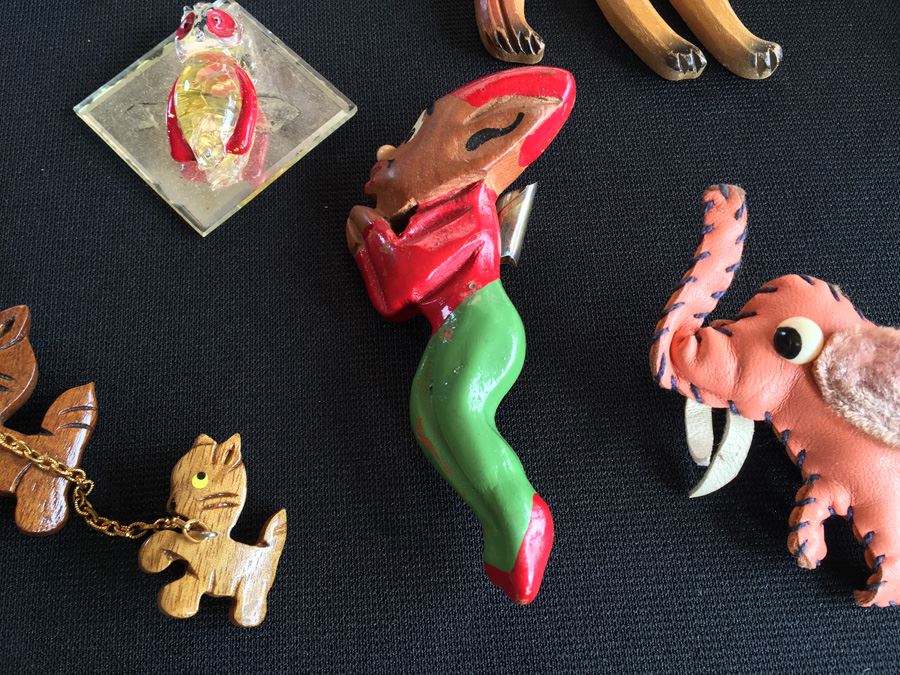 Large Lot Of Vintage Brooches Pins Animals (Bracelet Is Sterling Silver) [Photo 14]