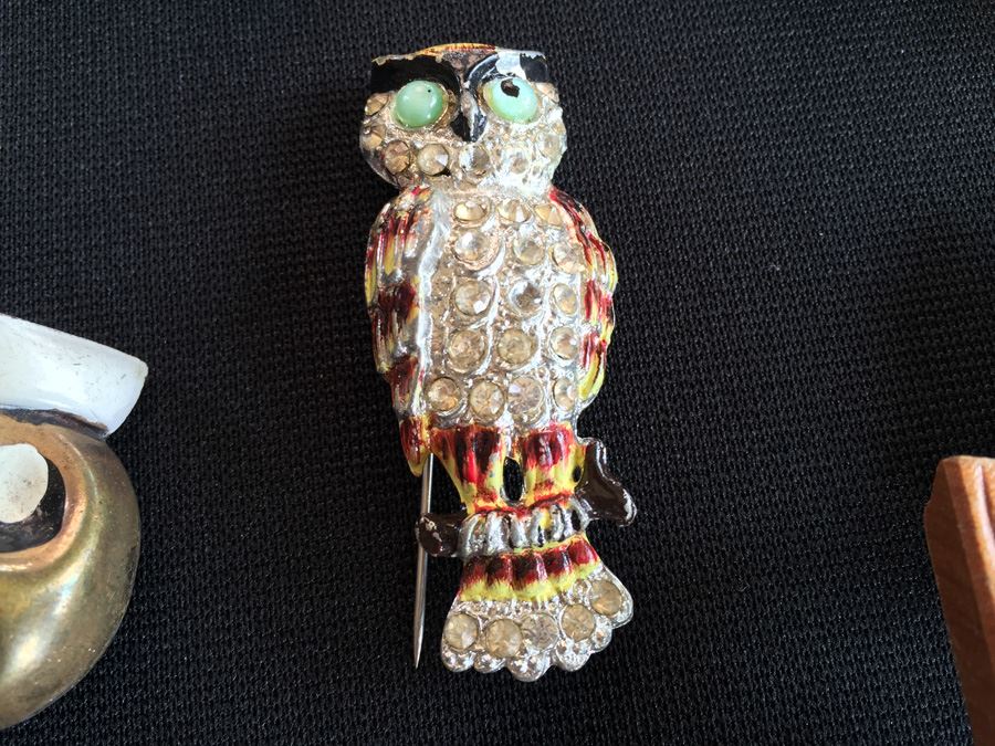 Large Lot Of Vintage Brooches Pins Animals (Bracelet Is Sterling Silver) [Photo 5]