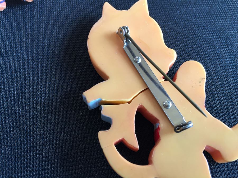 Large Lot Of Vintage Brooches Pins Animals (Bracelet Is Sterling Silver) [Photo 12]