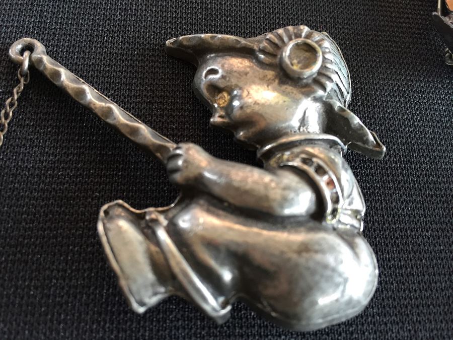 Large Lot Of Vintage Brooches Pins Animals (Bracelet Is Sterling Silver) [Photo 18]