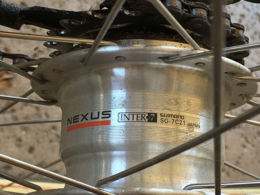 Schwinn Cruiser Seven Beach Cruiser Women's Bike Shimano Shift Levers Great Condition [Photo 8]