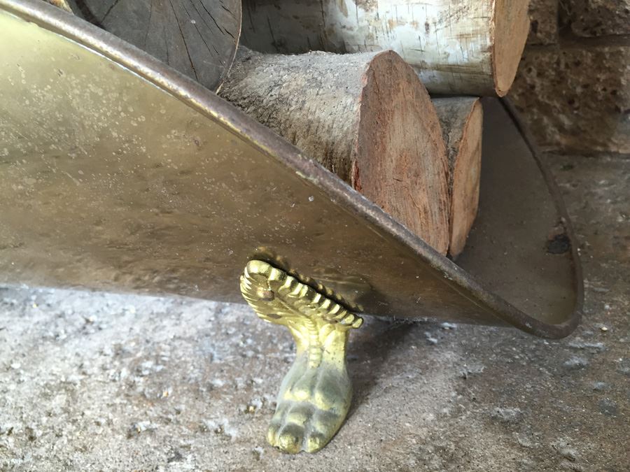 Vintage Footed Brass Fireplace Log Holder Carrier With Logs [Photo 7]