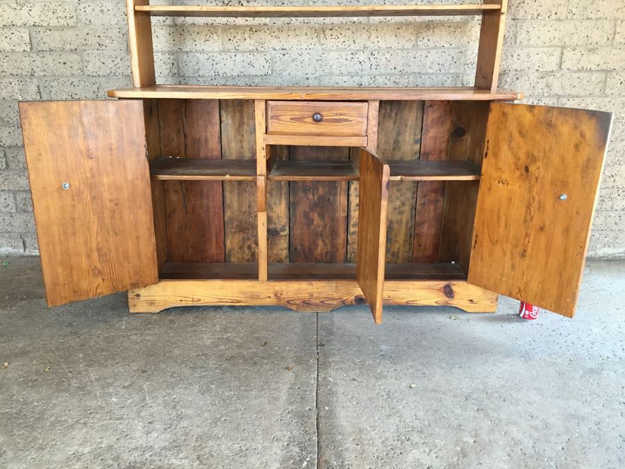 Primitive Pine Hand Made China Cabinet [Photo 10]