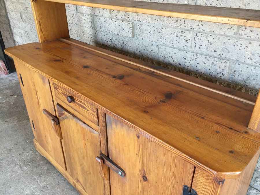 Primitive Pine Hand Made China Cabinet [Photo 7]