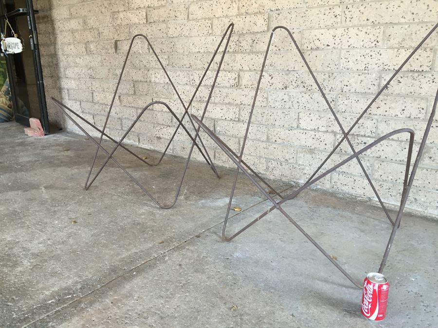 Pair Of Period Butterfly Chairs Designed By Jorge Hardoy Ferrari In 1938 Possibly Knoll [Photo 3]
