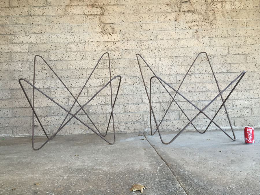 Pair Of Period Butterfly Chairs Designed By Jorge Hardoy Ferrari In 1938 Possibly Knoll [Photo 10]