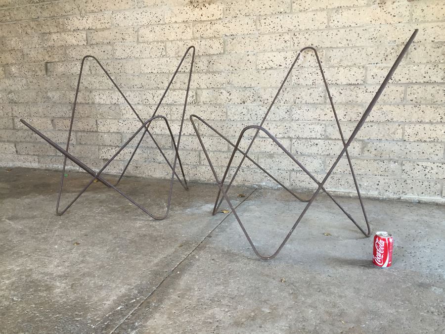 Pair Of Period Butterfly Chairs Designed By Jorge Hardoy Ferrari In 1938 Possibly Knoll [Photo 12]