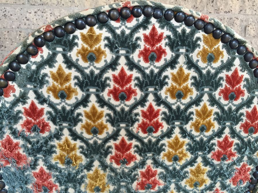 Beautiful Antique Nicely Carved Armchair [Photo 9]