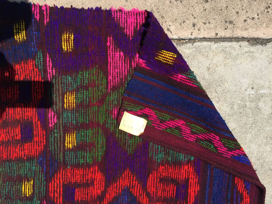 Beautiful Colorful Handmade Moroccan Rug [Photo 3]