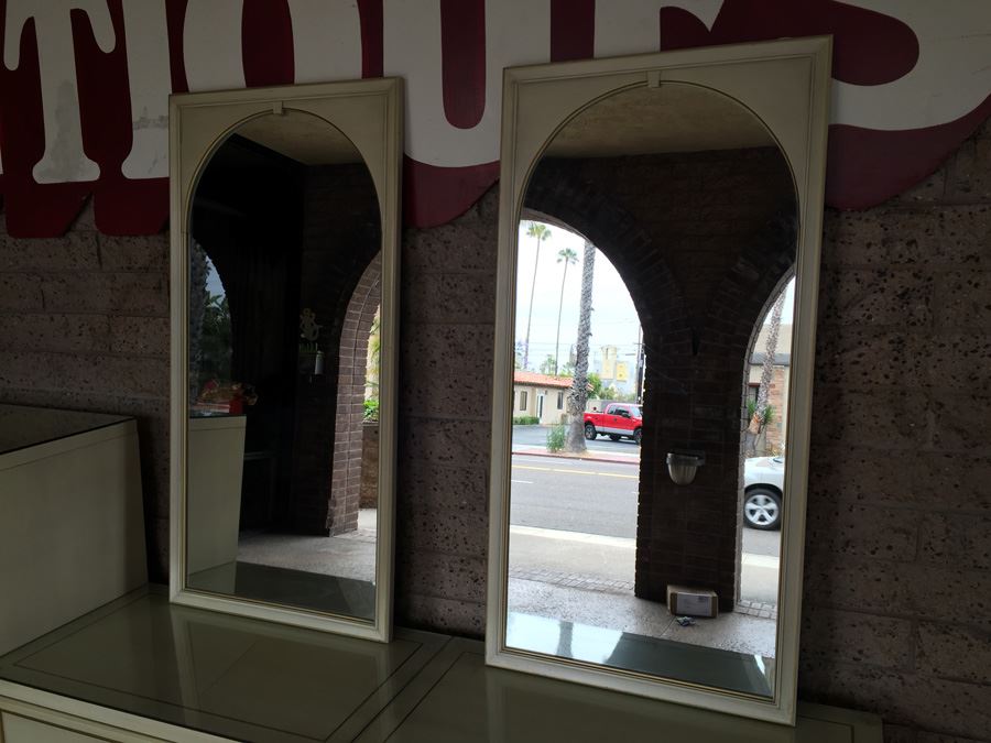 Union National Furniture Company Yellow And Gold Modular 8 Piece Bedroom Set Jamestown Ny [Photo 19]