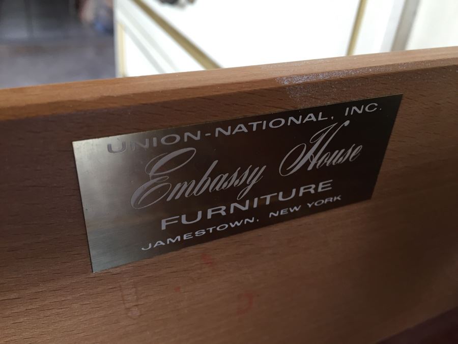 Union National Furniture Company Yellow And Gold Modular 8 Piece Bedroom Set Jamestown Ny [Photo 12]