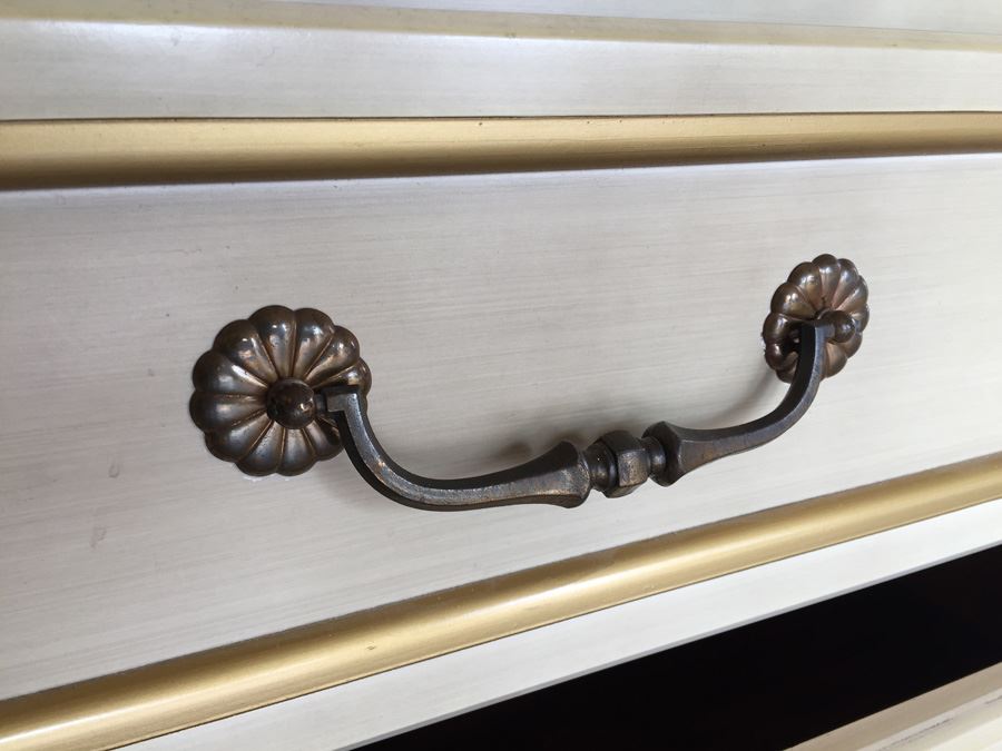 Union National Furniture Company Yellow And Gold Modular 8 Piece Bedroom Set Jamestown Ny [Photo 11]