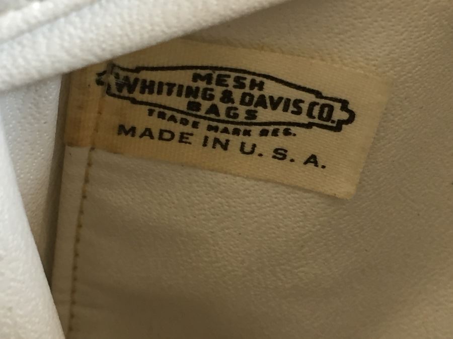 Vintage Whiting Davis Mesh Hand Bag Purse With Clear Lucite Hand Bag And Brush [Photo 5]