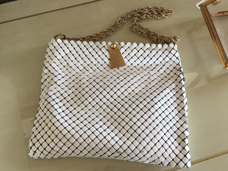 Vintage Whiting Davis Mesh Hand Bag Purse With Clear Lucite Hand Bag And Brush [Photo 2]