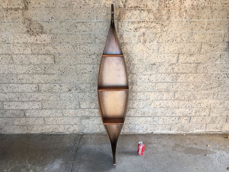 Wooden Canoe Wall Shelf [Photo 1]