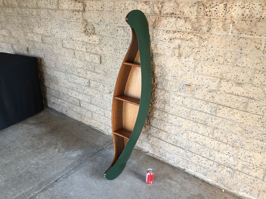 Wooden Canoe Wall Shelf [Photo 2]