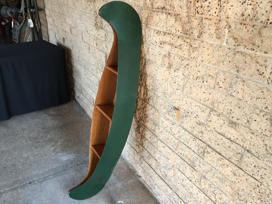 Wooden Canoe Wall Shelf [Photo 6]