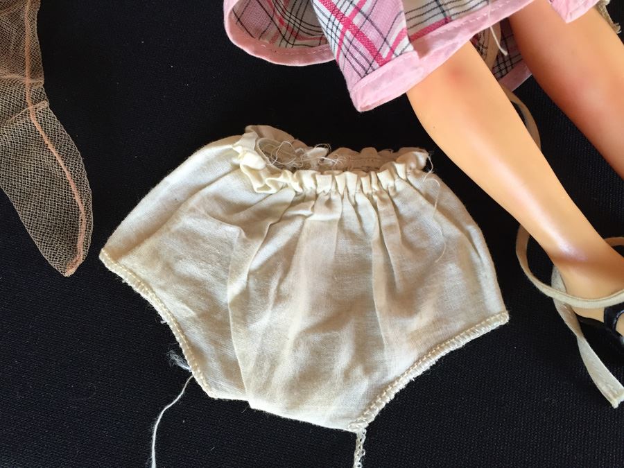 Vintage Doll Marked 14R With Doll Trunk, Various Doll Clothes And Wooden Blocks [Photo 34]