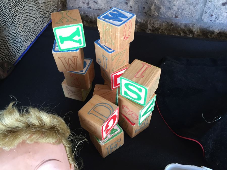 Vintage Doll Marked 14R With Doll Trunk, Various Doll Clothes And Wooden Blocks [Photo 37]