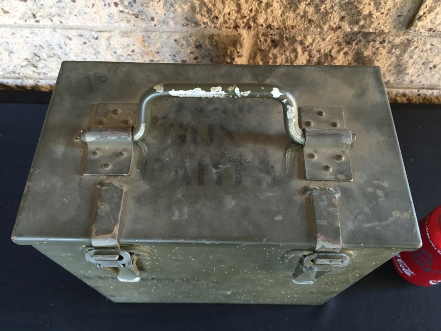 Green Military Metal Box Titled 75MM Gun Parts [Photo 2]