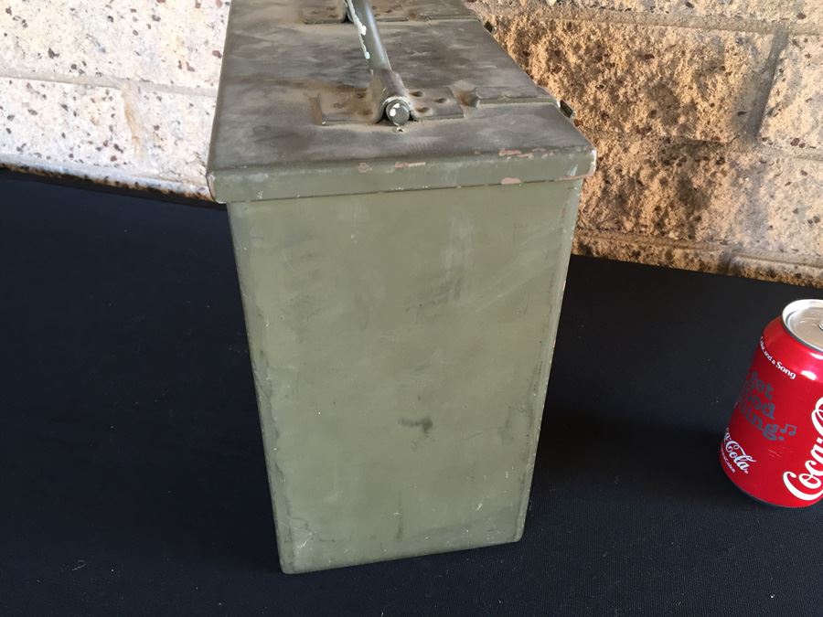 Green Military Metal Box Titled 75MM Gun Parts [Photo 6]