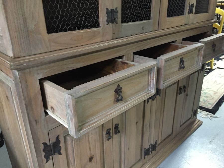 Country French China Cabinet With Chicken Wire Cabinet Door Inserts [Photo 9]