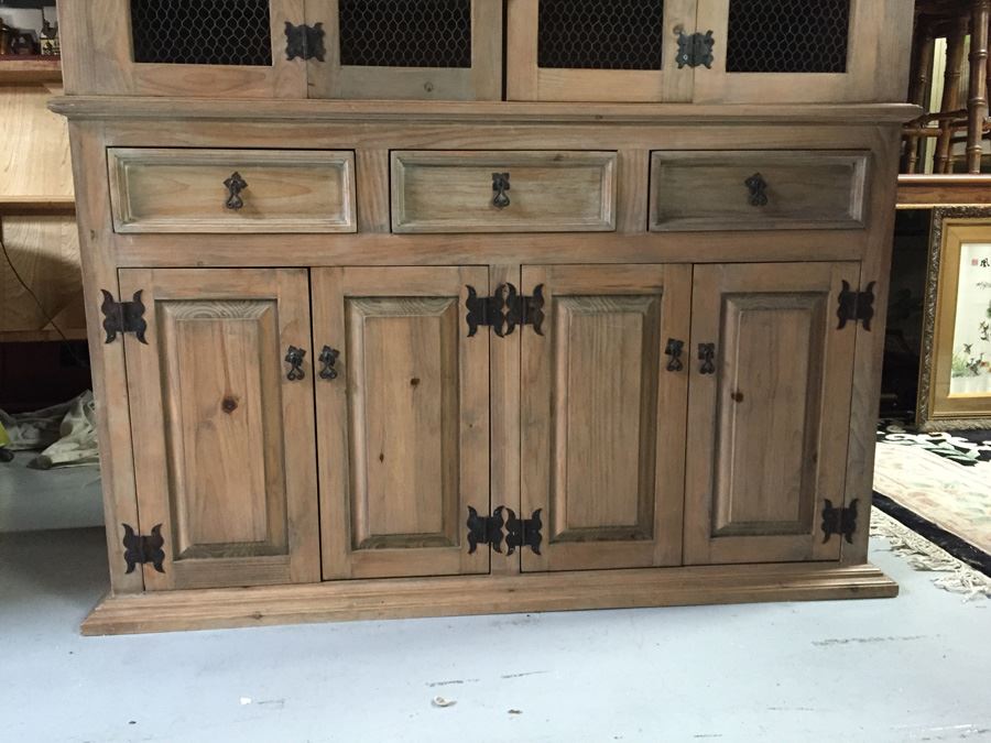Country French China Cabinet With Chicken Wire Cabinet Door Inserts [Photo 4]