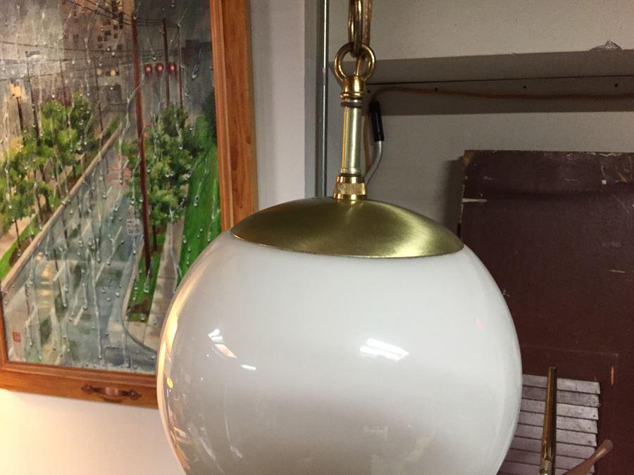 Mid-Century Modern Pendant Light [Photo 2]