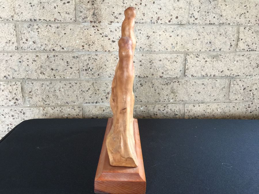 Mid-Century Wooden Sculpture [Photo 9]